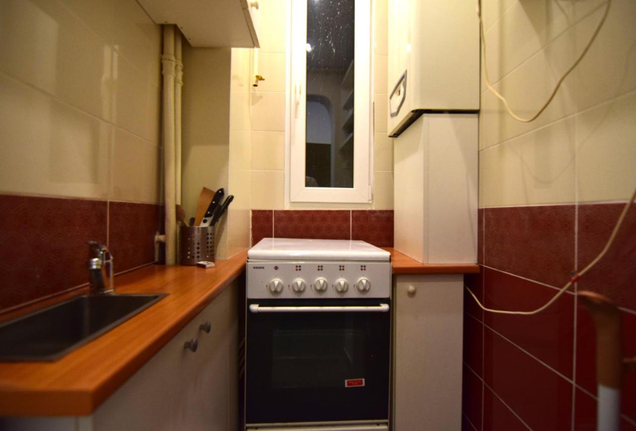 Resedinta Lui Calin - Calea Victoriei Near Royal Palace Букурещ Екстериор снимка